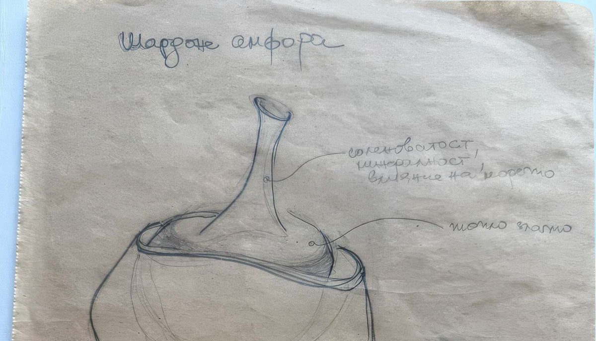 Pencil sketch of the CALASSI Chardonnay amphora on kraft paper